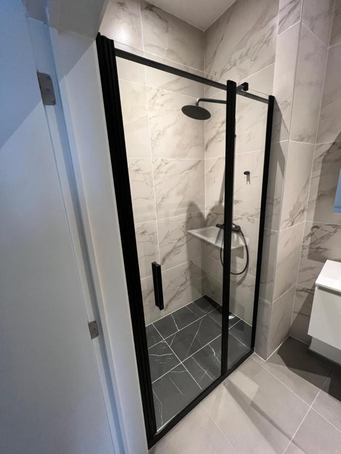 Luxury Brand New Apartment Bruxelles Exterior foto