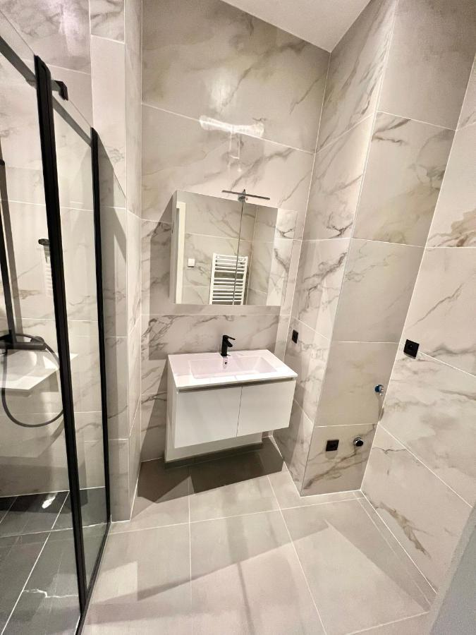 Luxury Brand New Apartment Bruxelles Exterior foto
